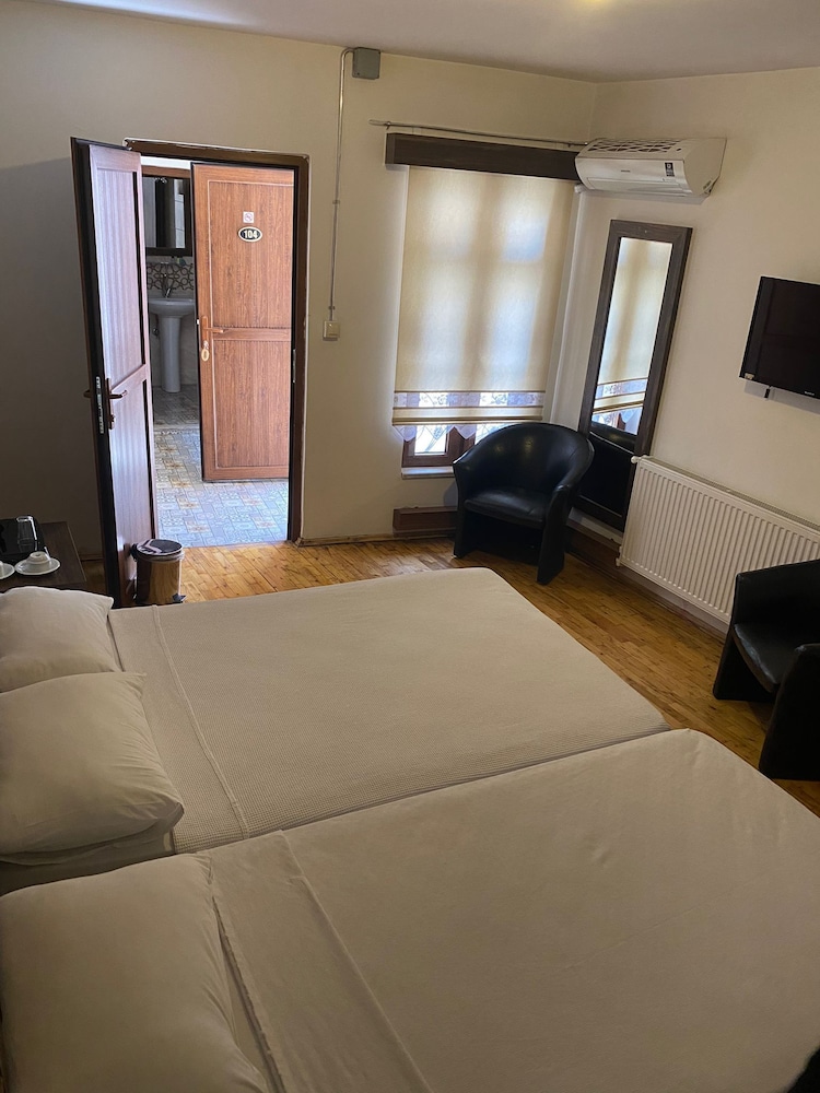 Family Triple Room photo 1