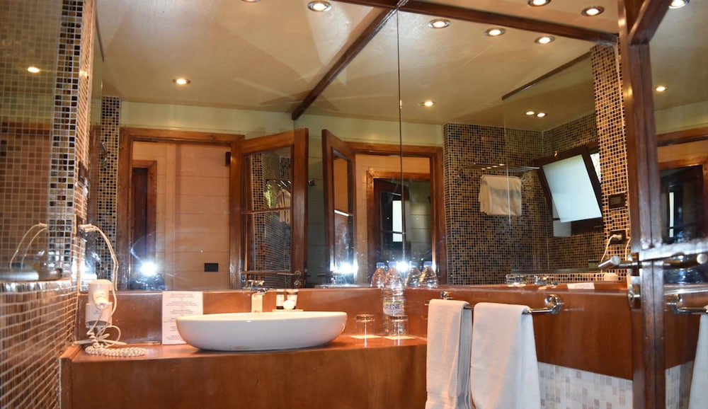 Standard Room, Garden View - Photo 5
