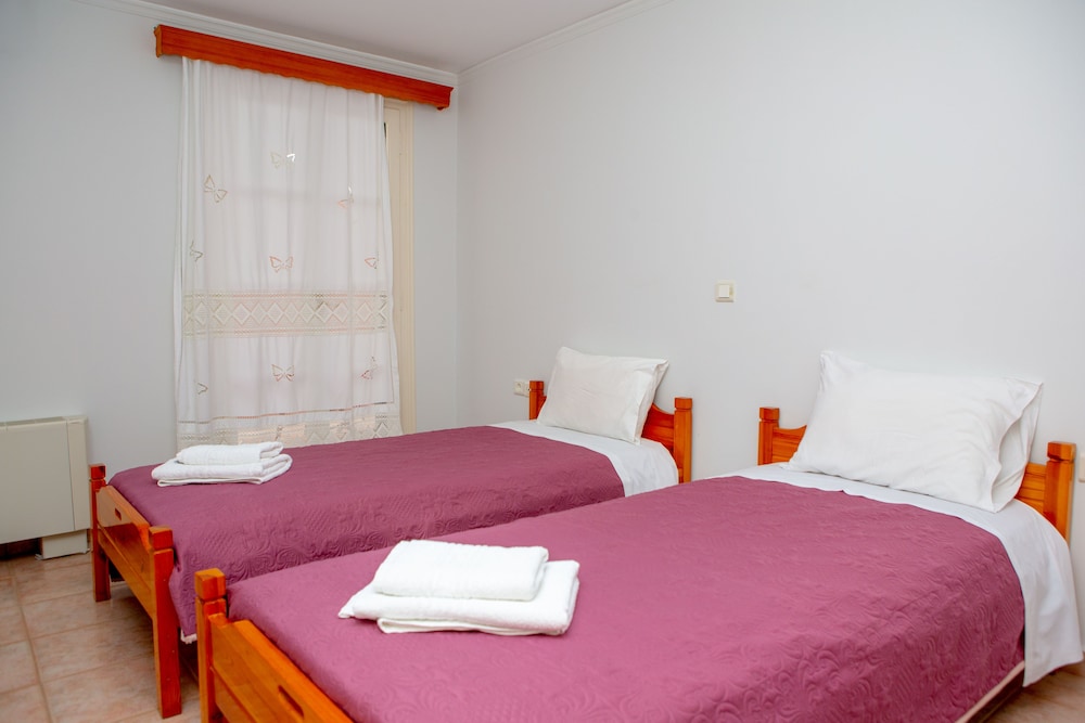 Basic Apartment, Terrace