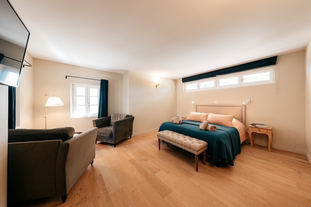 Comfort Suite photo 1