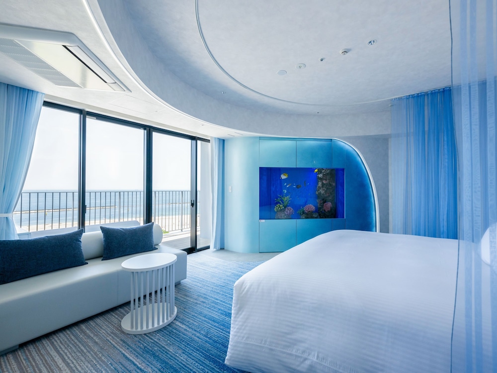 Premier Room, 1 King Bed, Balcony, Sea View (with Kobe Suma Sea World tickets)