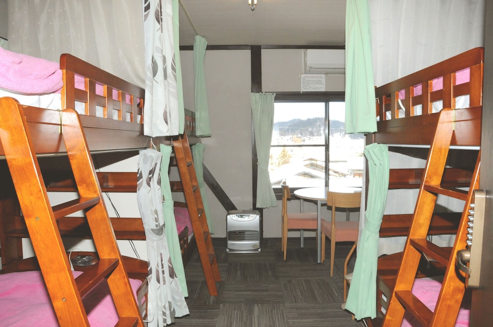 Shared Dormitory (Female-Only) photo 1