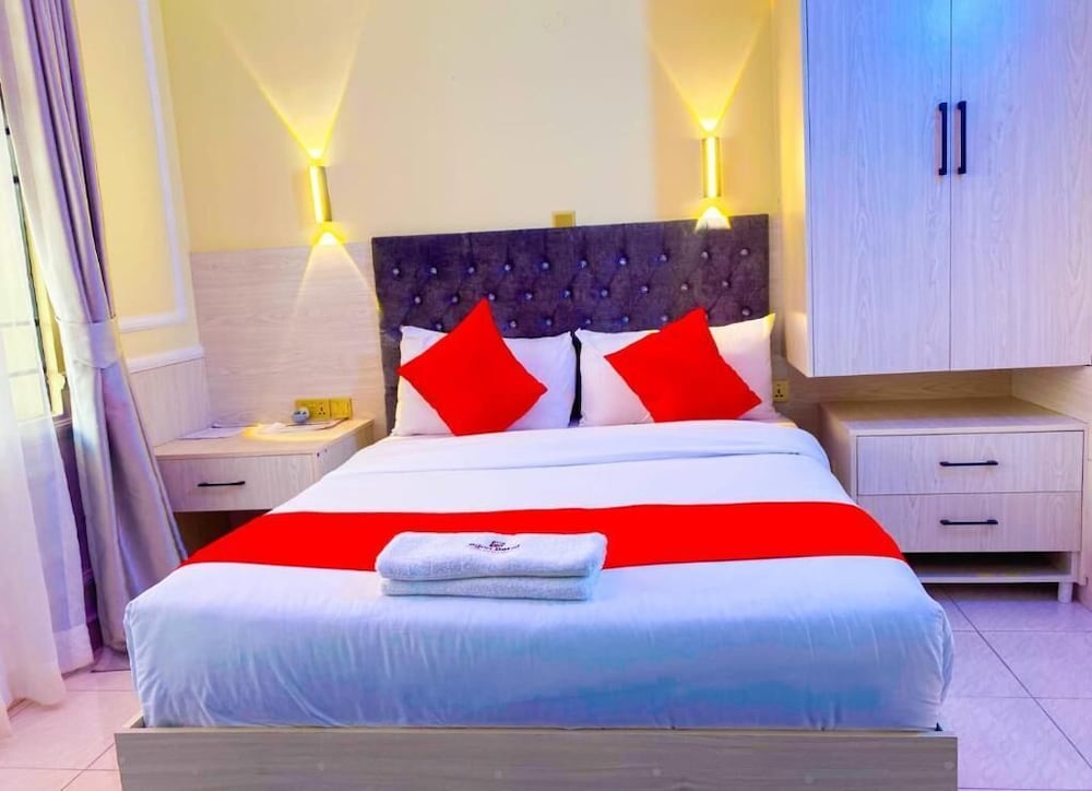 Deluxe Single Room, City View