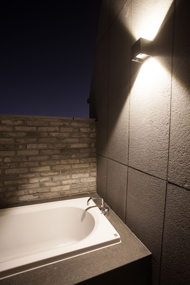 Gaden Suite photo 3