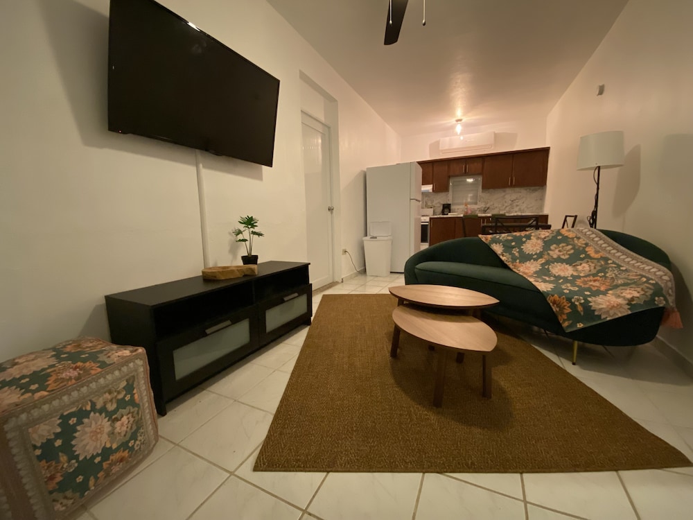 Family Apartment photo 1