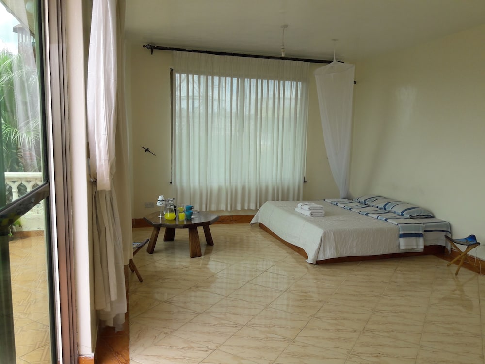 Honeymoon Double Room, Non Smoking, Park View photo 1