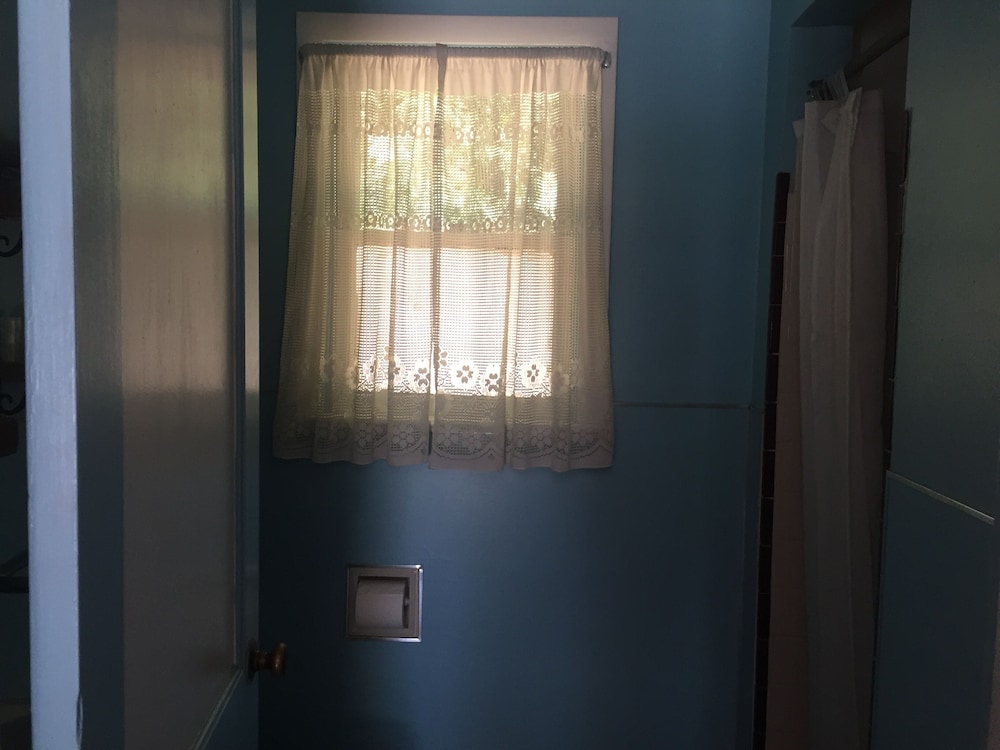 Standard Room photo 2