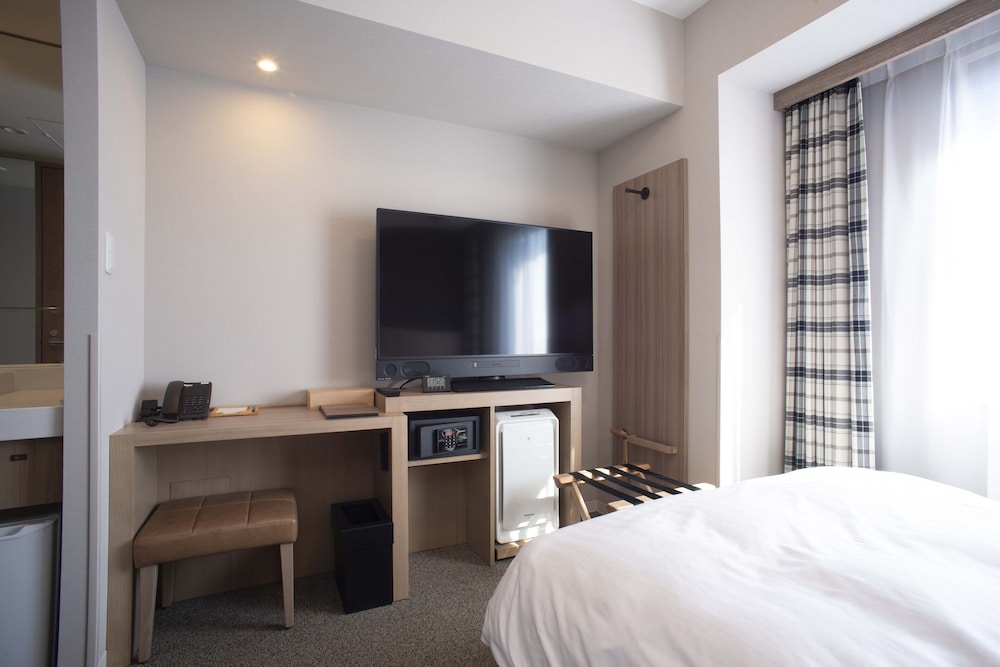 Standard Room, Non Smoking - Photo 3