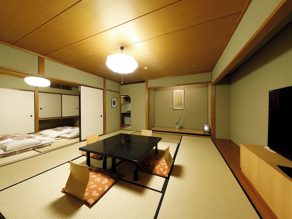 Japanese Style Family Room, Non Smoking (80 sqm) - Photo 1
