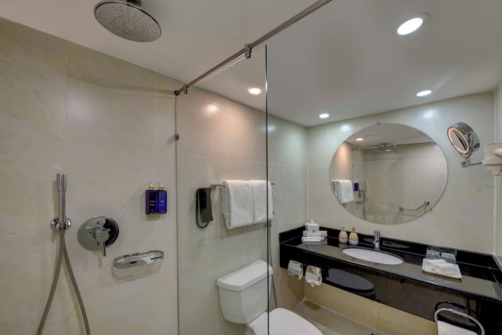 Executive Room, 2 Twin Beds - Photo 3
