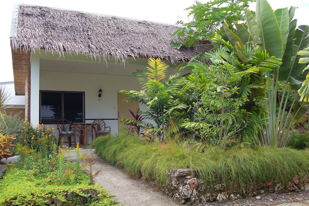Hideaway Cottage photo 2
