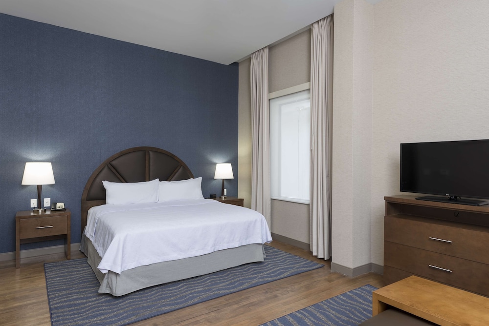Suite, 2 Bedrooms, Non Smoking, 2 Bathrooms photo 2