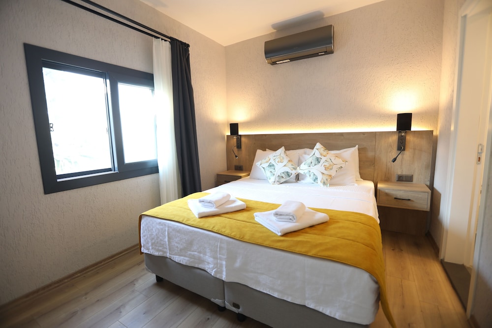 Economy Double or Twin Room