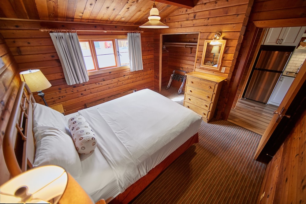 Junior Double Room, 1 Queen Bed With Sofa Bed, Kitchen, River View photo 1