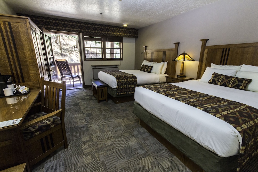 Standard Room, 2 Queen Beds