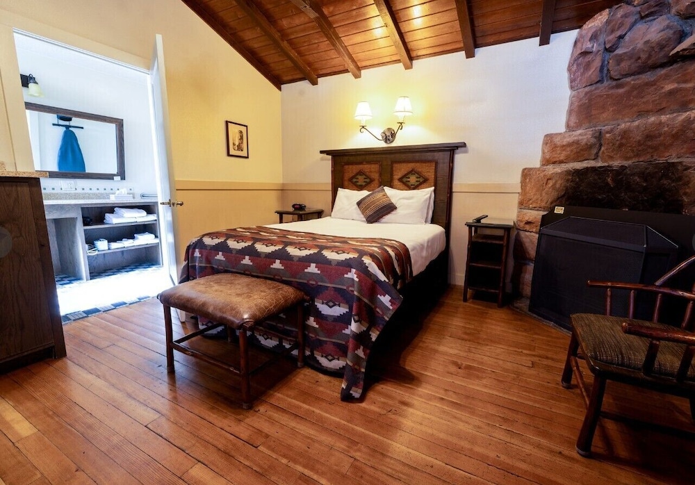 Cabin photo 1