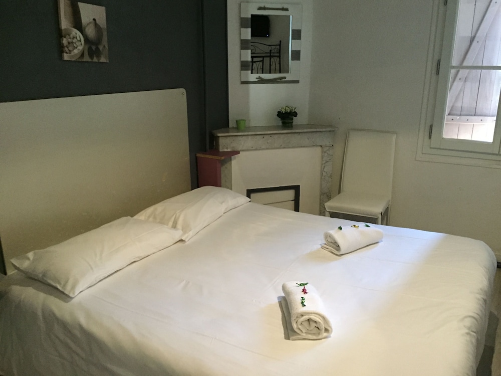 Standard Double Room photo 1