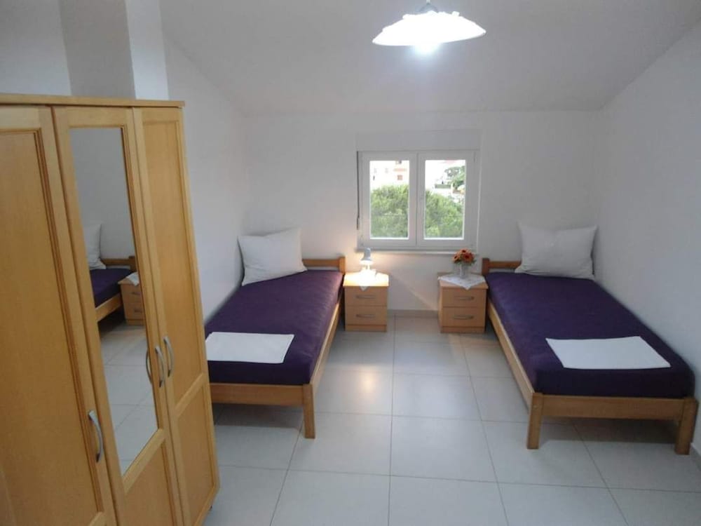 Apartment, 2 Bedrooms, Terrace, Sea View
