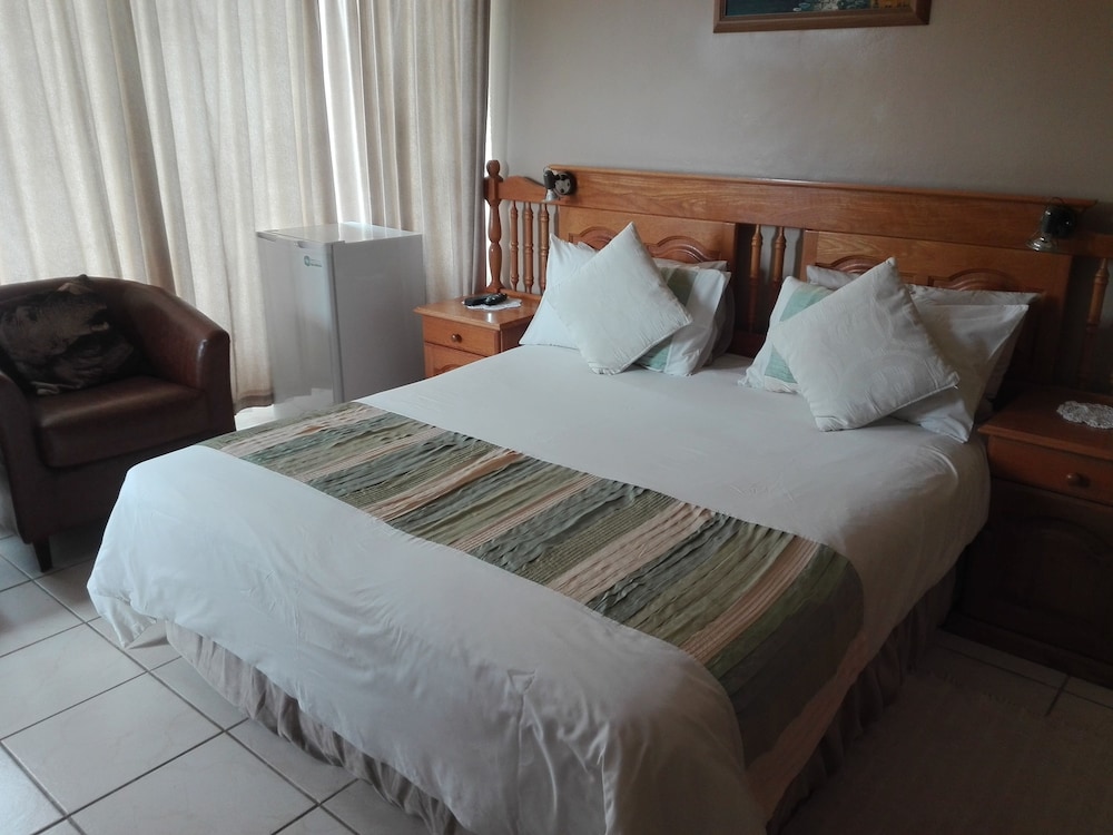 Basic Double Room, 1 Double Bed, Non Smoking photo 1