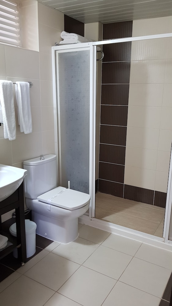 Quadruple Room, Multiple Beds, Balcony, Sea View photo 3