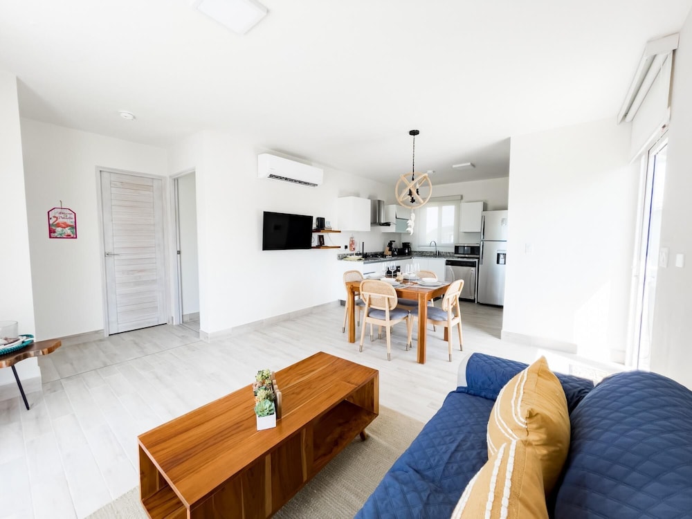 Apartment photo 1