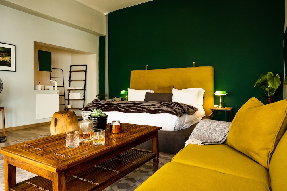 Superior Double Room, 1 King Bed, Valley View photo 3