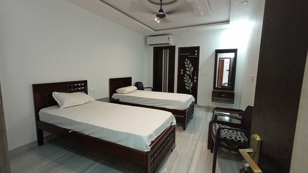 Standard Room photo 1