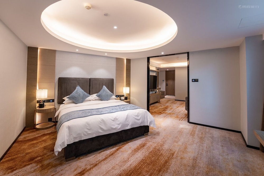 Honorable Family Suite photo 1
