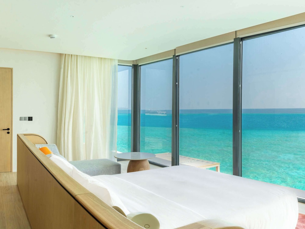 Ocean Water Pool Villa - Photo 13