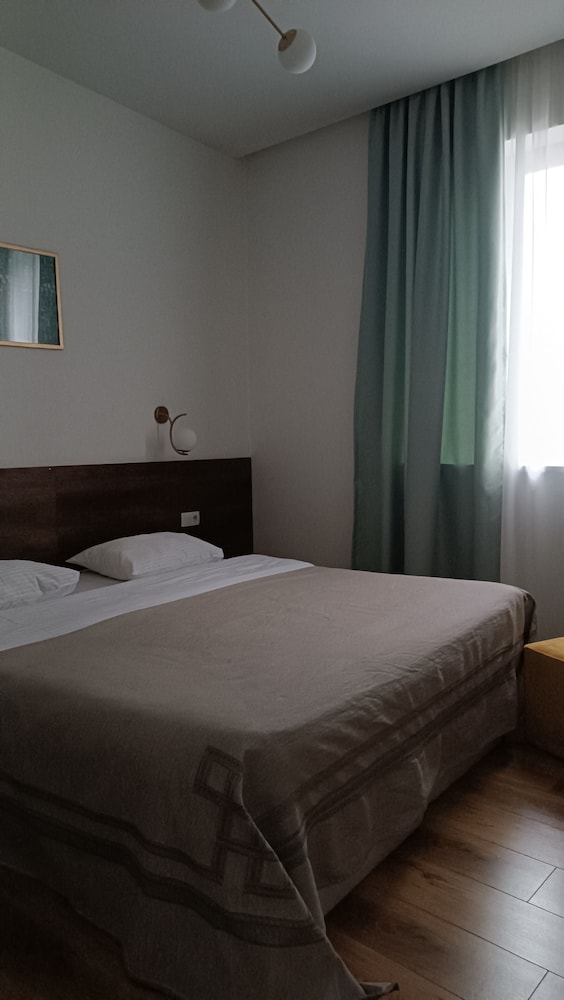 Standard Quadruple Room, 4 Bedrooms, Private Bathroom photo 1