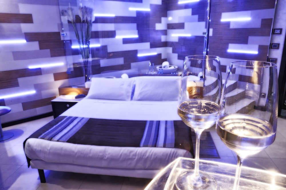 Deluxe Room, Hot Tub, Sea View photo 3
