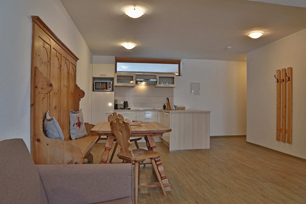 Comfort Apartment, 1 Bedroom, Mountain View photo 2