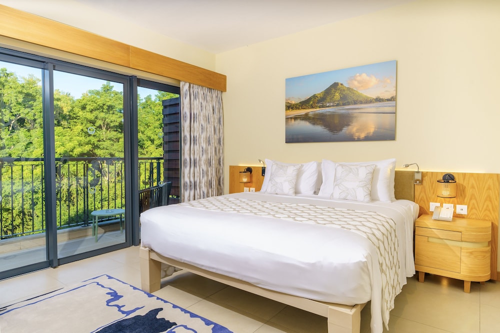 Comfort Room (Forest Facing)