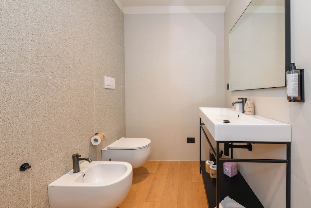 Standard Apartment, Multiple Beds, Kitchenette, Annex Building (Converts to 2 Twin Beds) - Photo 22