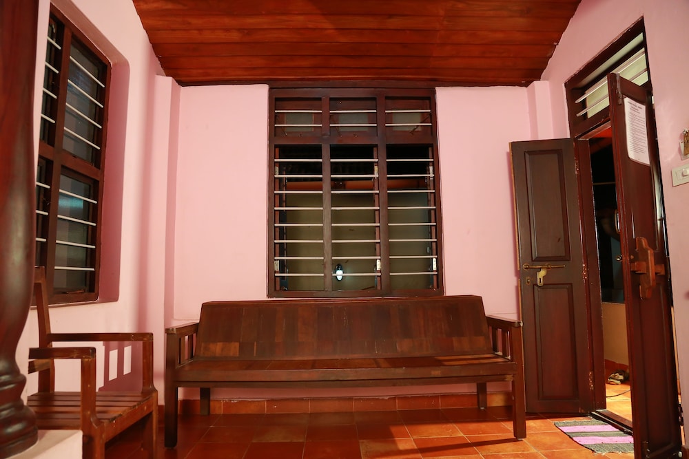 Deluxe Twin Room, 1 Bedroom photo 3