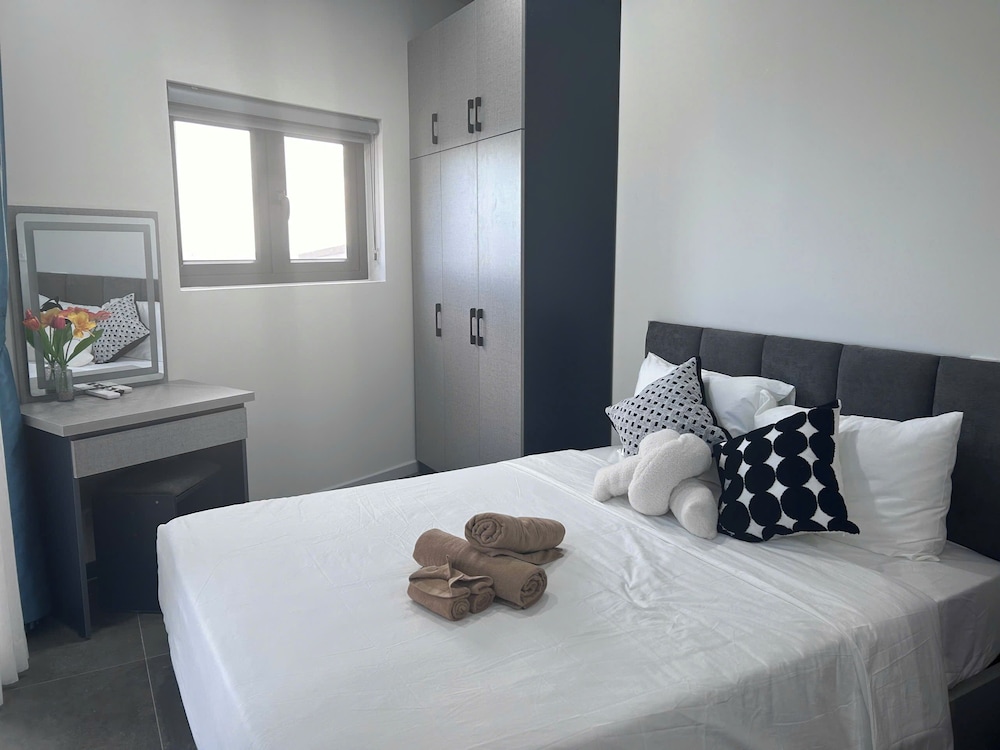 Junior Double or Twin Room, Beach View, Beachfront