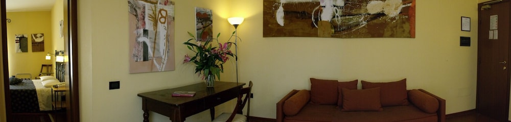 Classic Quadruple Room, 2 Bedrooms, Connecting Rooms - Photo 2