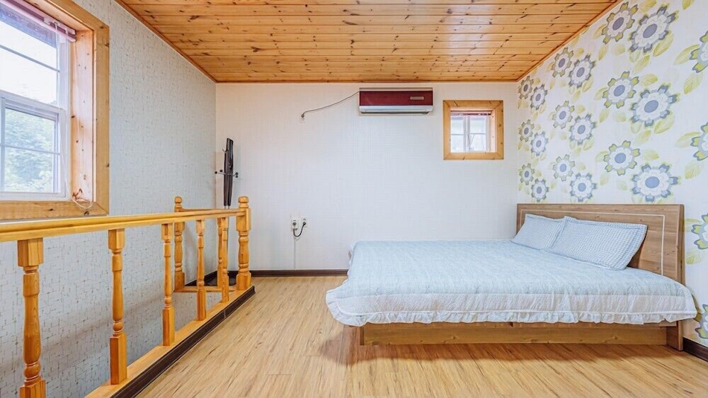 Room (Alps B) - Photo 4
