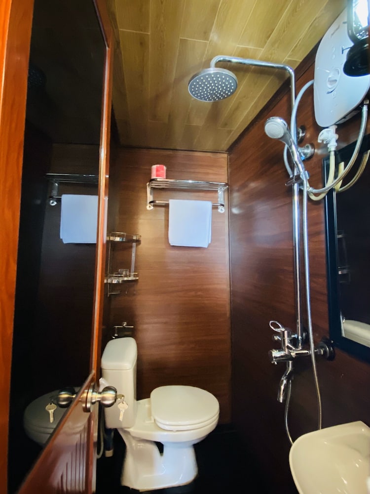Deluxe Cabin photo 3