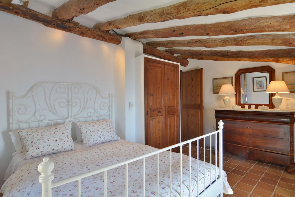 House, 3 Bedrooms