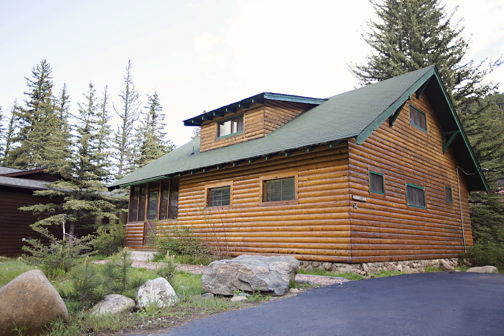 Cabin, Multiple Beds, River View