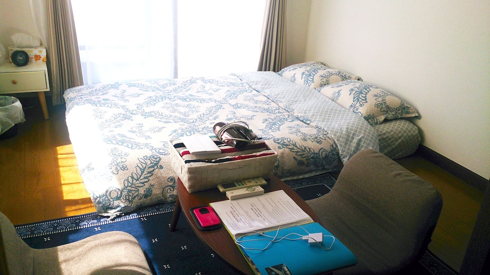 Apartment 301 photo 2