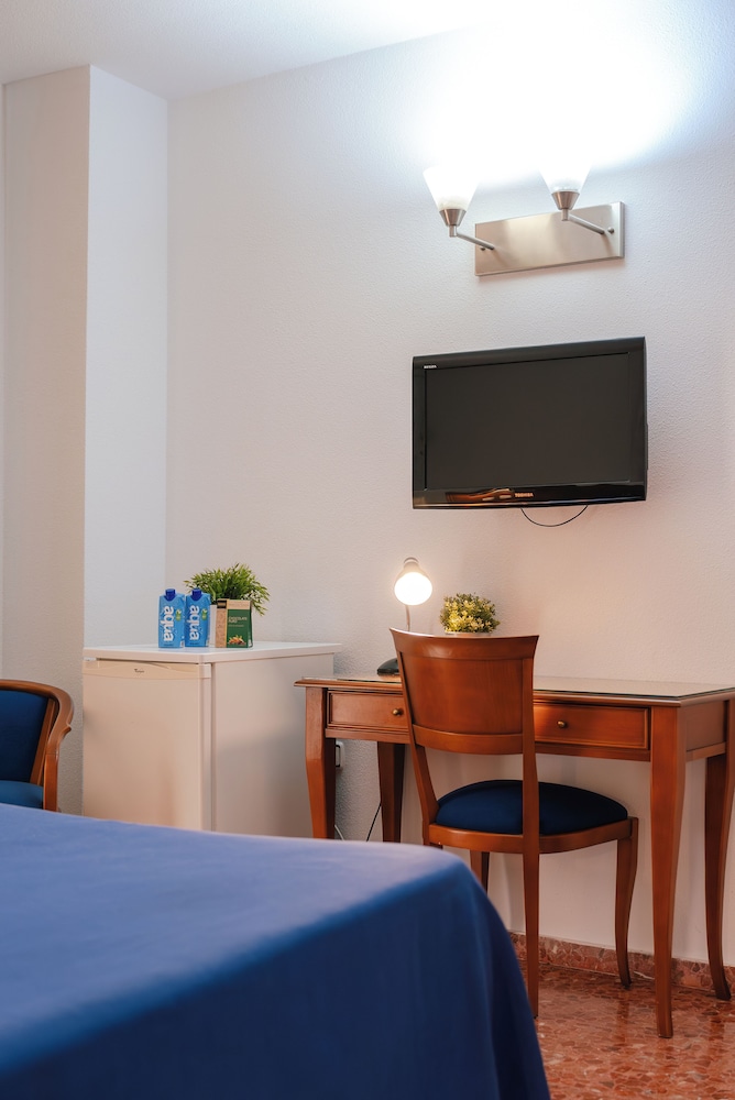 Habitación Triple (3 Adultos)