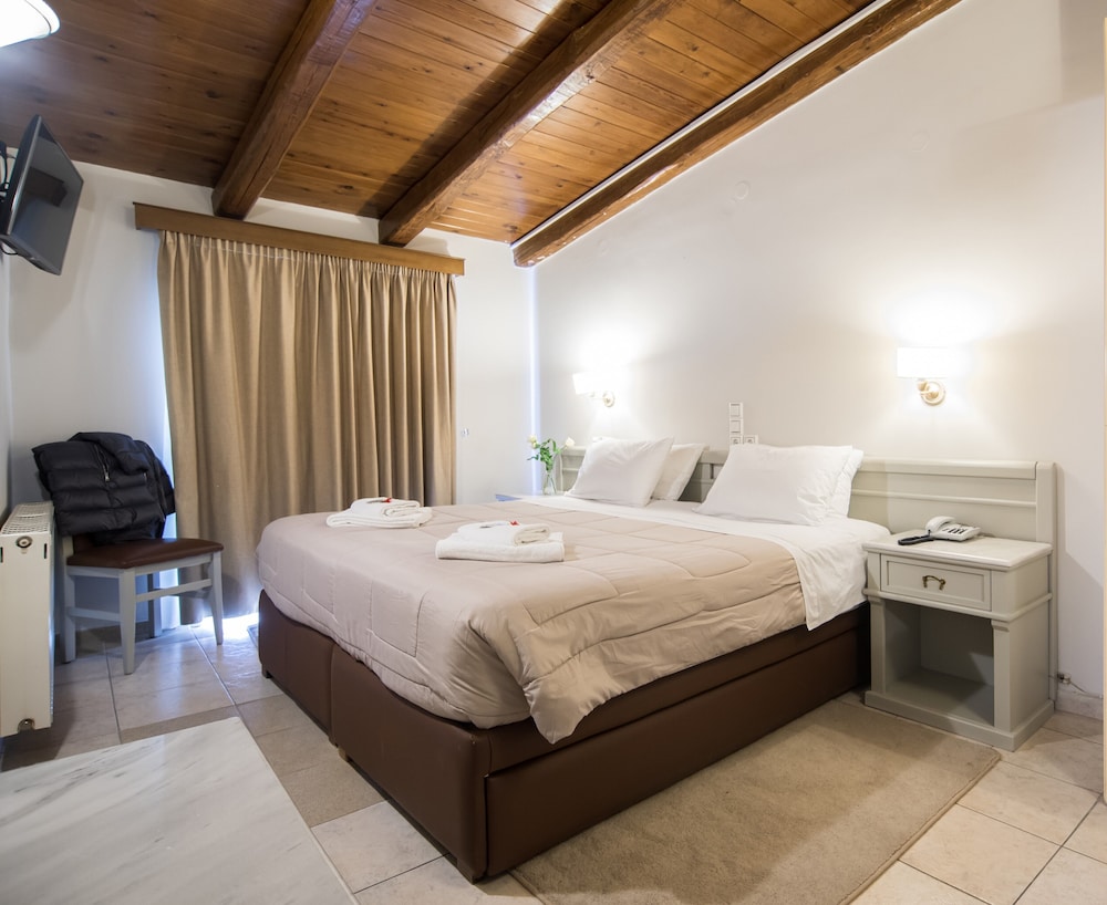 Economy Suite, 1 Bedroom - Photo 3
