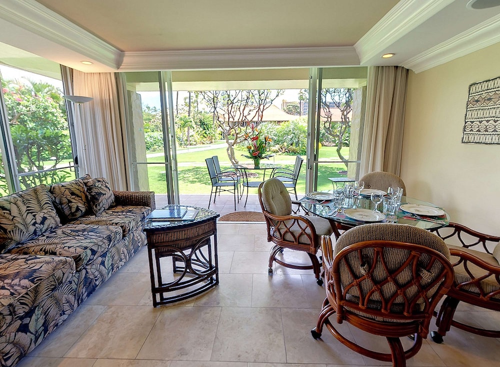 Premium Studio (Oceanside) - Photo 3