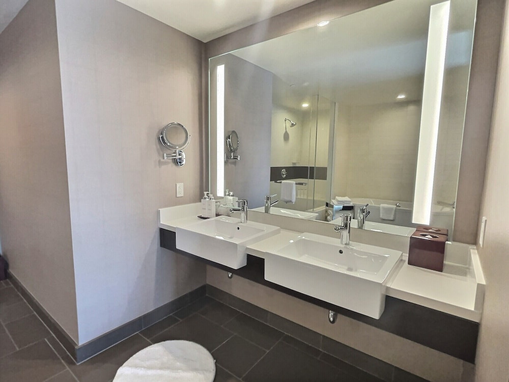 Vdara Studio Aria View - Photo 6