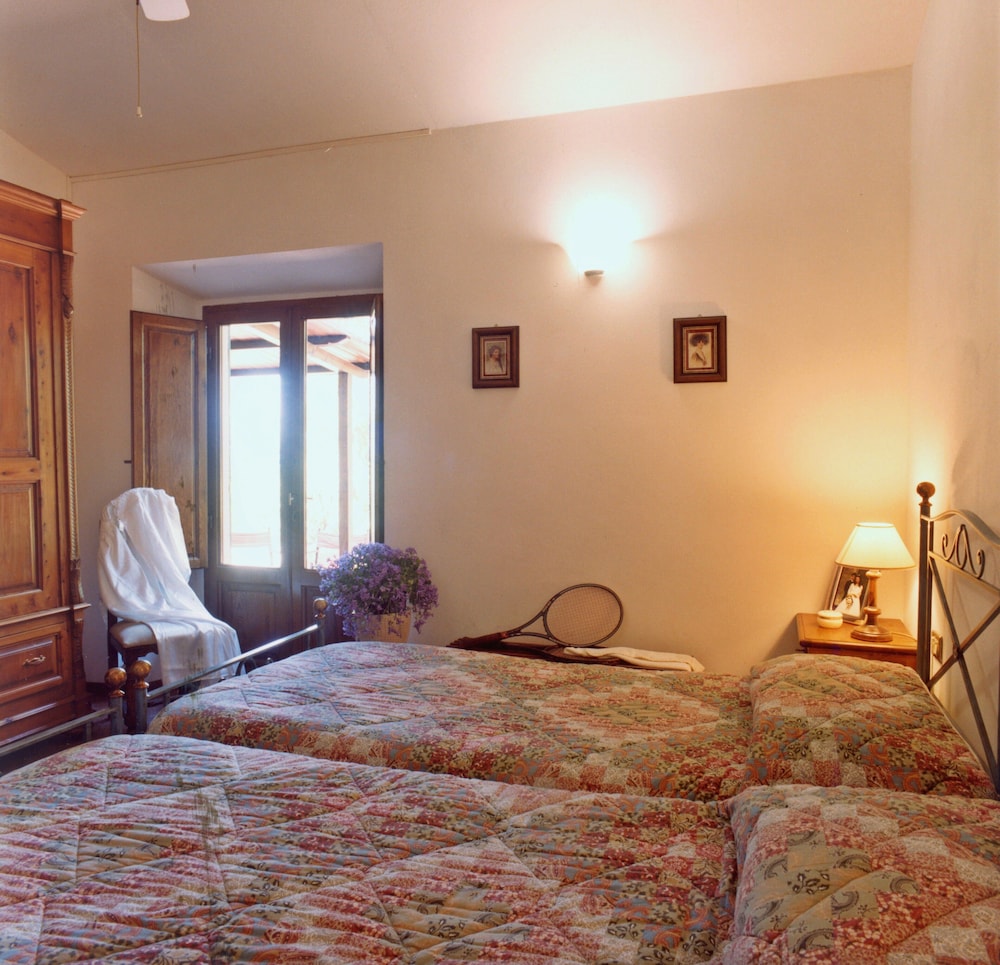 Superior Apartment, 2 Bedrooms, Pool View photo 2