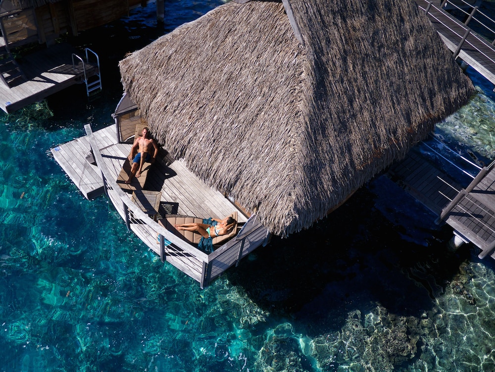 Overwater bungalow - Photo 4