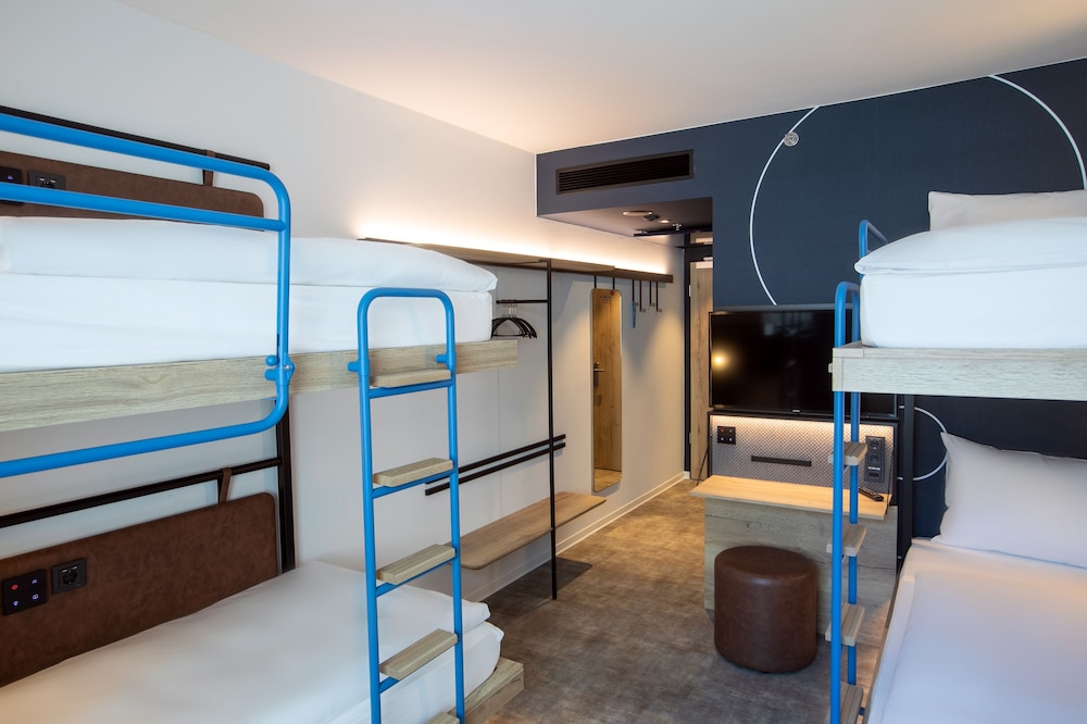 Comfort Quadruple Room