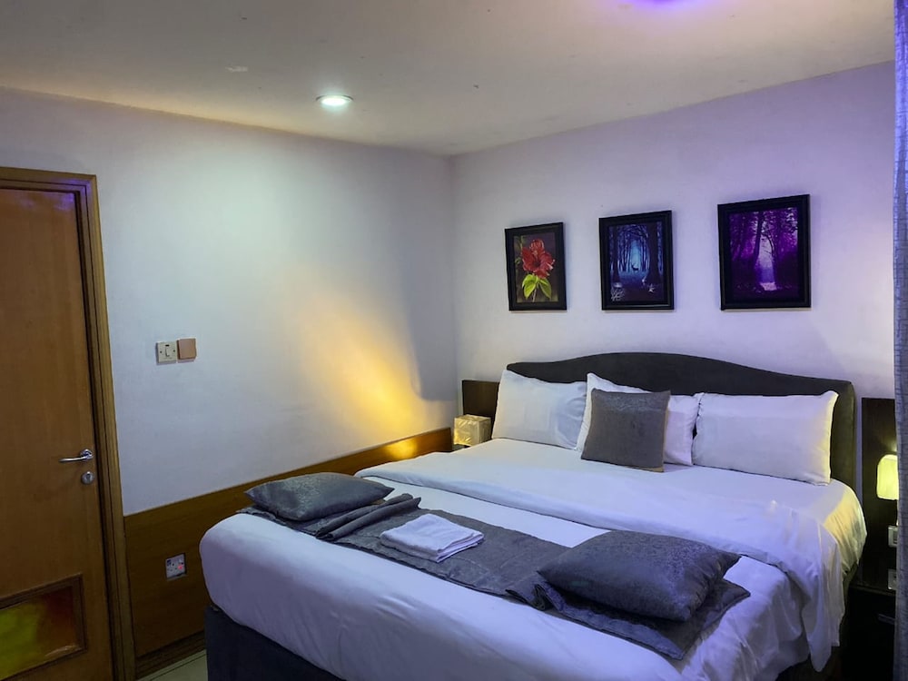 Standard Room - Photo 1